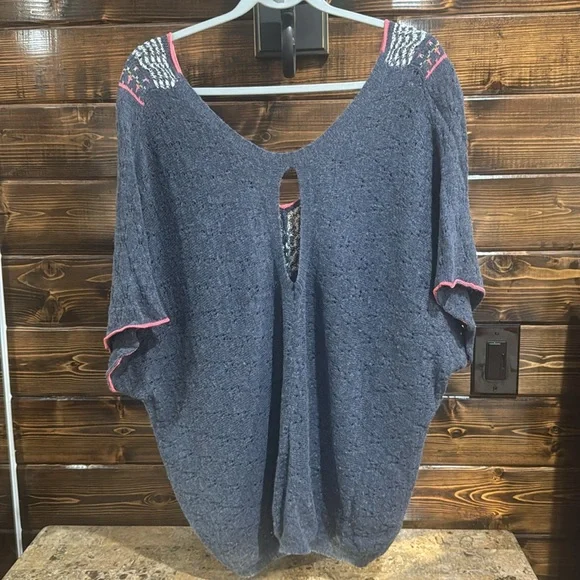 Free People Top - Picture 6 of 12